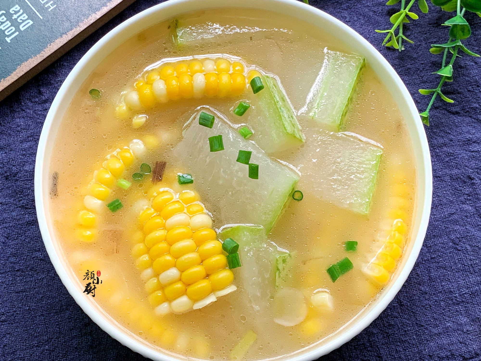 女人宁可不吃肉也要喝这汤，低脂又饱腹，简单又美味