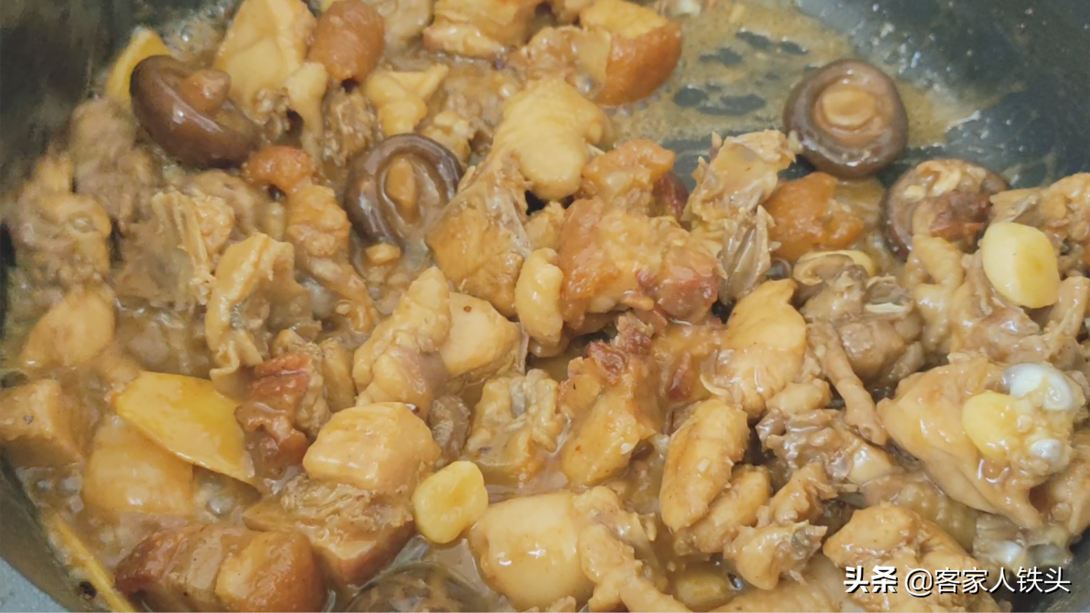 过节吃鸡？不要再白切了，教你一个喷香又美味的吃法，好看又下饭