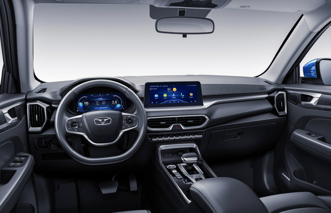 除了全能，不到10万的凯翼炫界PRO还可享受终身免费保养