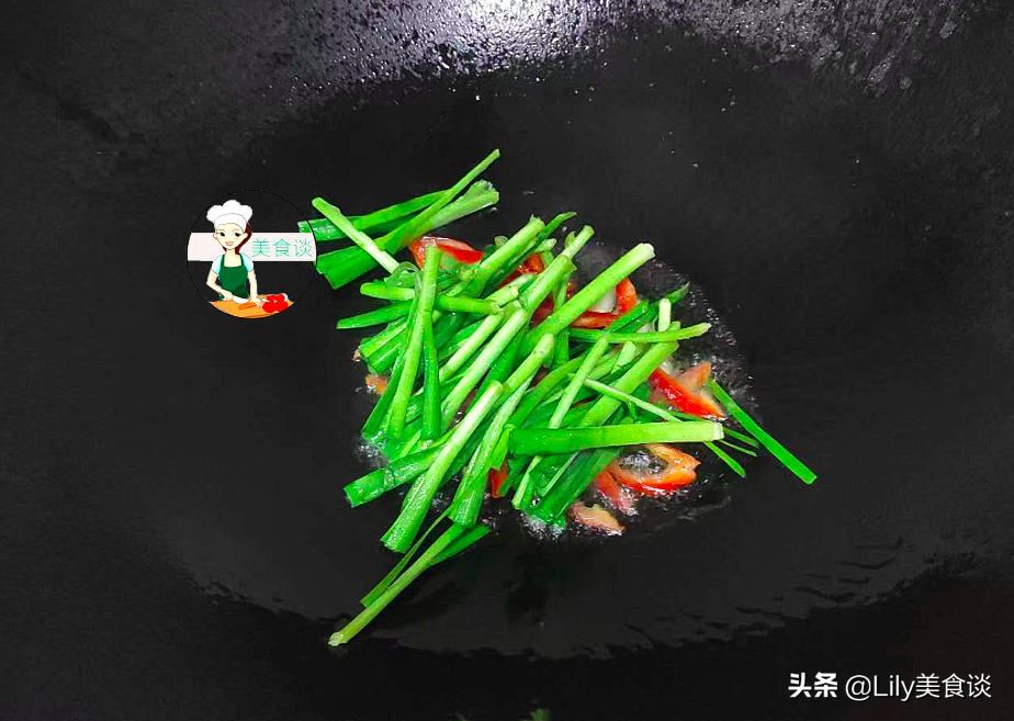 图片[10]-韭菜炒鸭血做法步骤图 韭菜有区别别买错-起舞食谱网