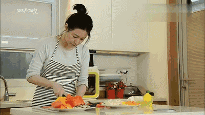 从亚洲最红女星到乡下农妇，49岁的李英爱刷新了