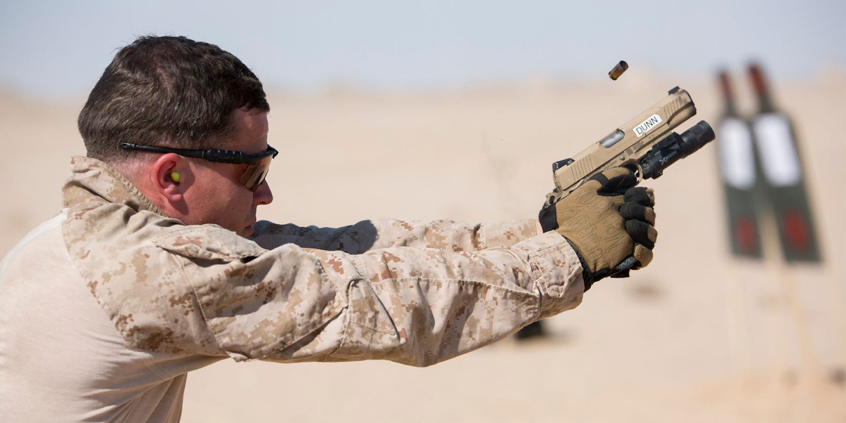 中美冲突能否避免？美军高官出面降温，解放军：对华打压很危险