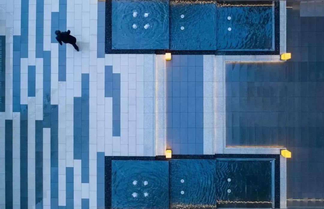 咫尺之间，山光异趣 | 怡品之贵阳广大城耀境御湖庭