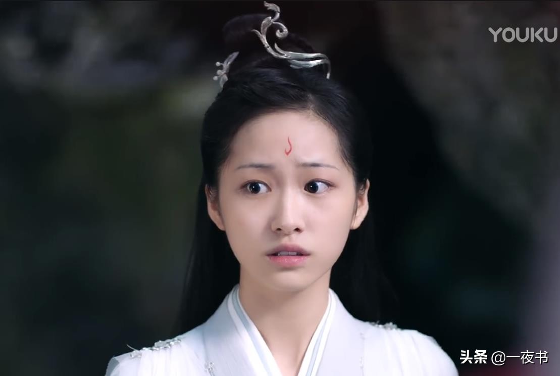 最强|琉璃：司凤最强情敌腾蛇神君下凡？褚璇玑喜提神兽为灵宠 小银花有伴了