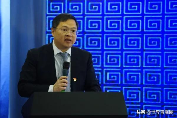 晋商银行建议委任郝强为执行董事,张云飞为该行执行董事及副行长