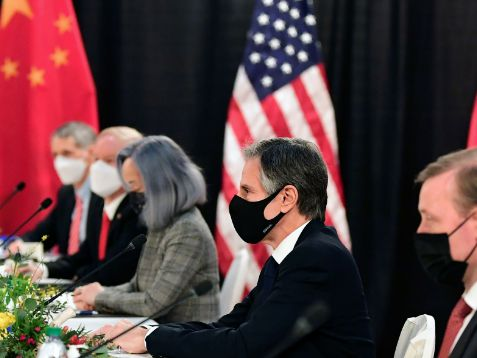 "The most beautiful heroine " : Chinese diplomacy translates female group " 4 gold are beautiful " , opened a season