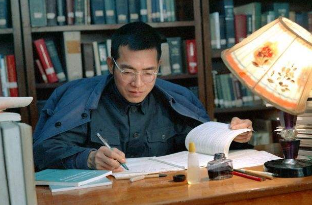 陈景润48岁老来得子，62岁在北京去世，其儿子如