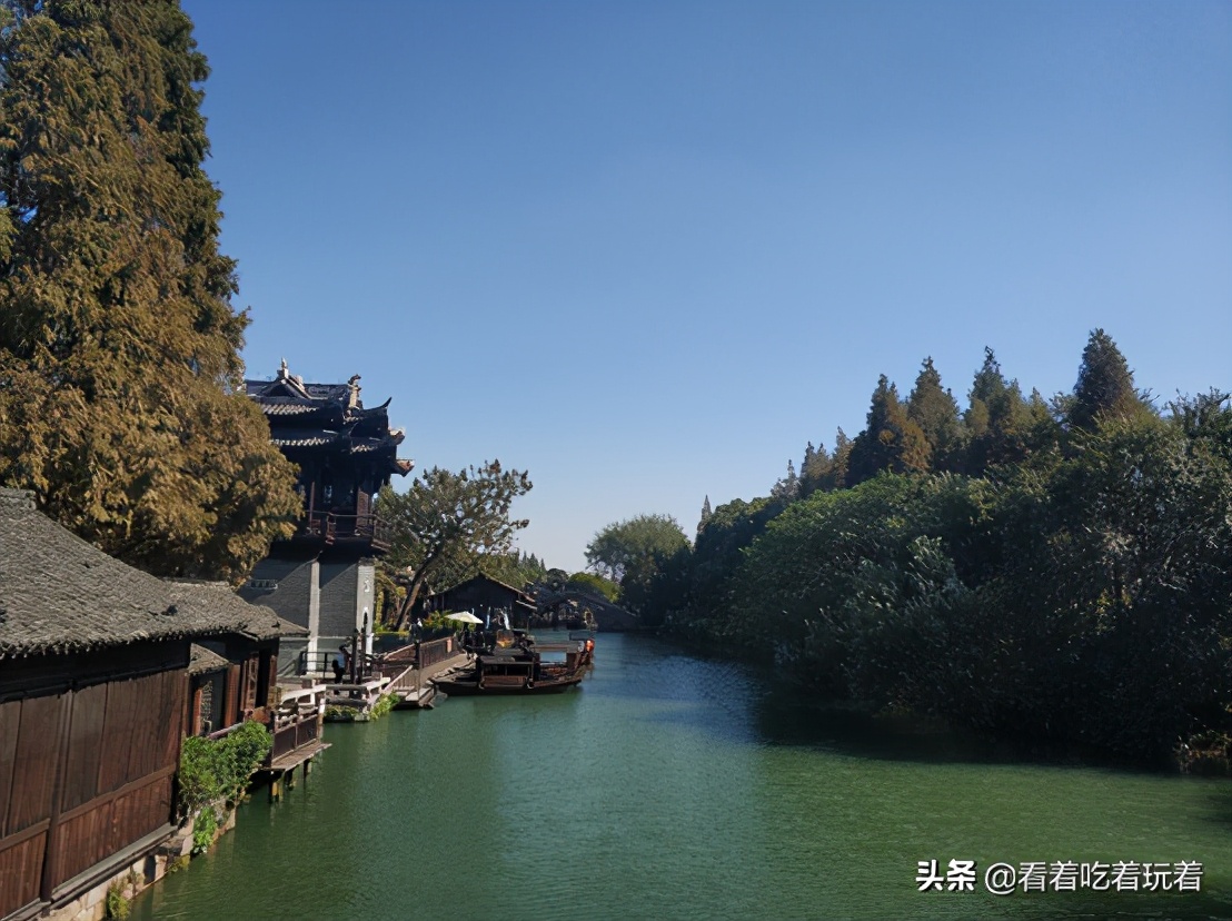 A day trip to Wuzhen and Xinshi ancient towns