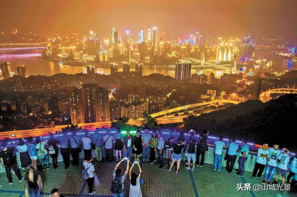 来重庆主城必去的十大景点，不要错过