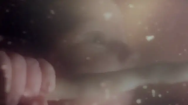 《蝴蝶效应》导演第二部长片,竟集全了鬼片、科幻片与战争片优点