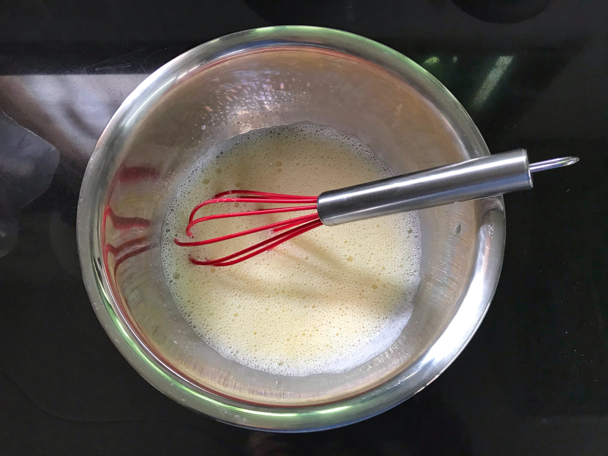 糯米粉還能這樣吃，加個雞蛋攪一攪，香酥軟糯，一口一個太香了