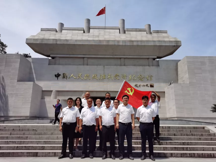 科学驱赶鸟兽，喜迎提效增产——辰溪装粮埠村乡村振兴工作队在党史教育活动中切实为民办实事