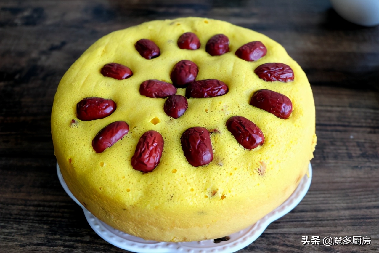 早餐蛋糕自己做，用料簡單做法更簡單，不用烤箱更輕鬆，香甜美味