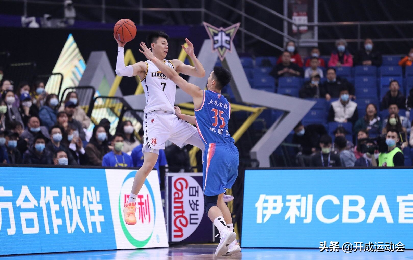 Win a ball to seize MVP: Wu Qian 23 minutes of 5 secondary attack! Hu Mingxuan 3 minutes of king, zhang Zhenlin buckles basket king