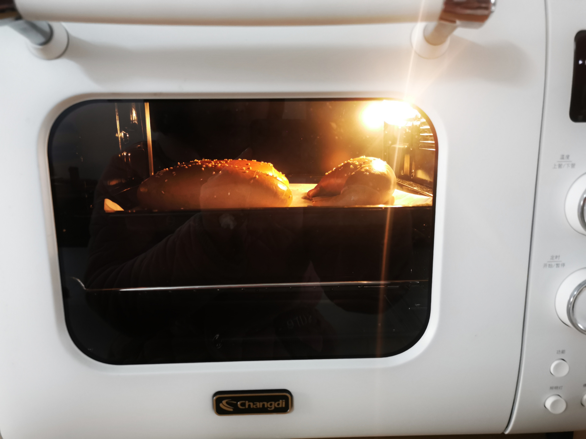 用了幾十次的牛角麵包配方，柔軟拉絲，放3天不會硬，比買的好吃