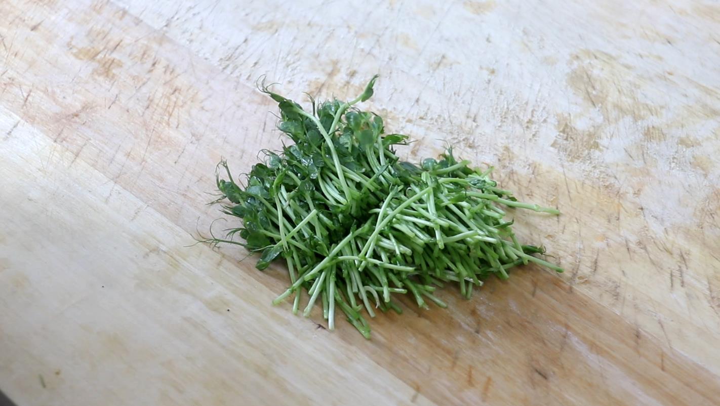 There is a bad liver at home, one kind of vegetable, eat with confidence, nourish the liver and