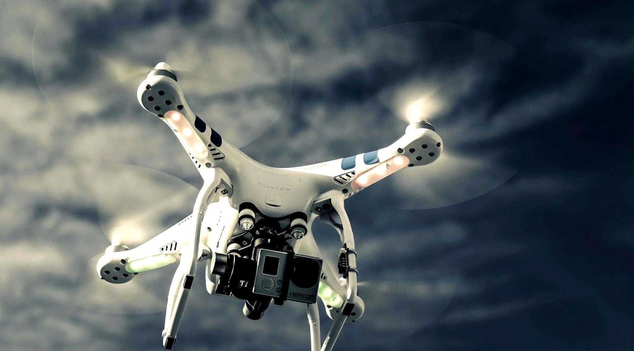 法国专家：欧洲正在和世界脱轨，中国可能是世