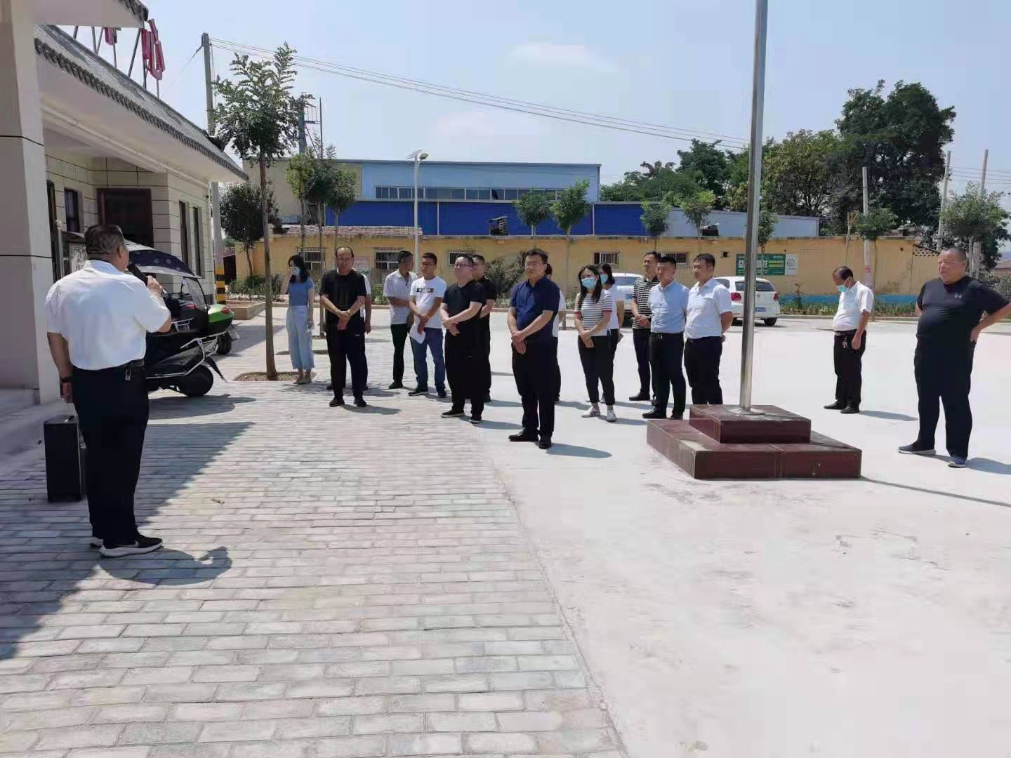 蒲城县罕井镇环境治理再发力村居容貌焕新颜