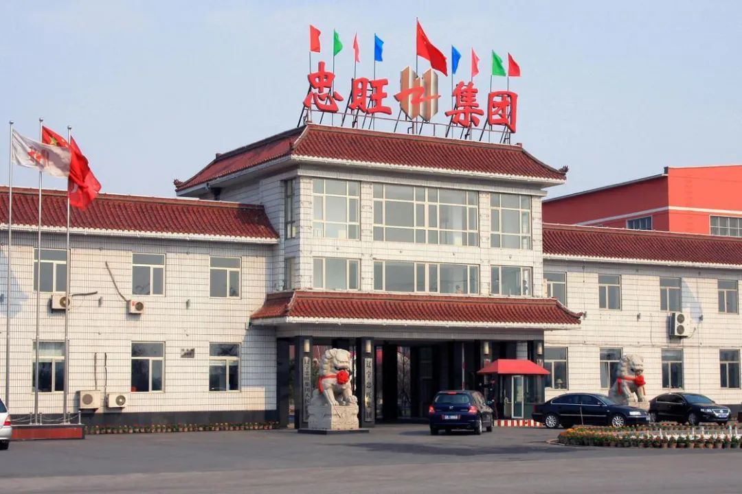 面临465年刑期的中国前首富，他是怎么翻船的呢？