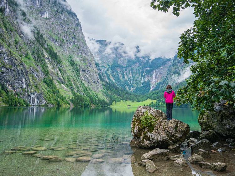 Traveling to see the world: Inventory of the most beautiful mountain lakes in the Alps, which one do you like best?