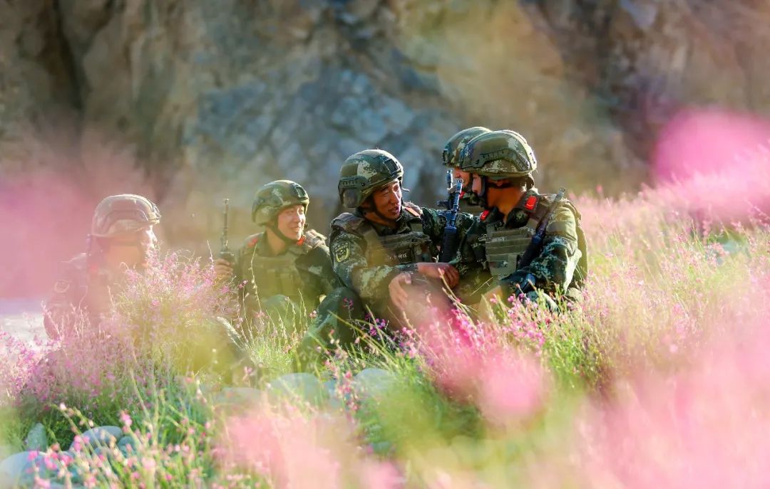 ˡ侯<a href=http://www.cngansu.cn/news/ target=_blank class=infotextkey></a>ִ֧ܶʿ¬˶ഺ