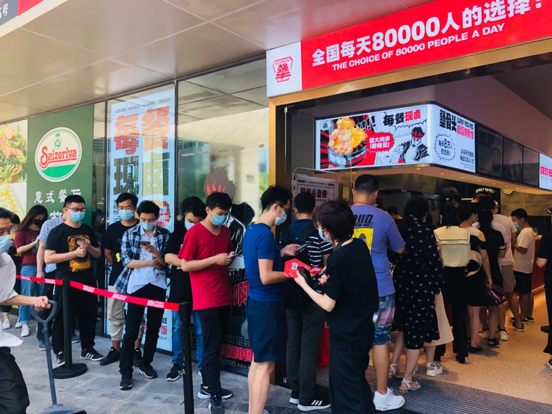 靠一根“骨头”，5年开400家+店，斩获千万融资