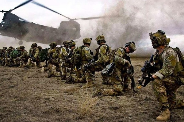 ����20��ս������90���ˣ�����8������Ԫ���ݵǣ��Ҷ���Ҳ����