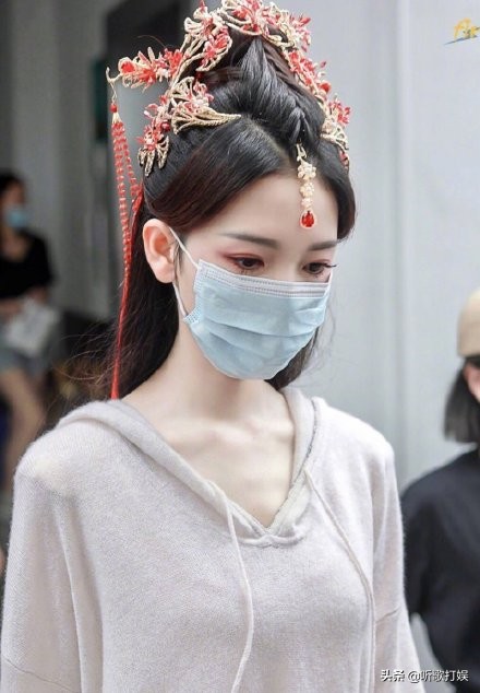 编剧|《皓衣行》主笔编剧发声 晒剧本红包自证身份，否认魔改为陈瑶“加戏”