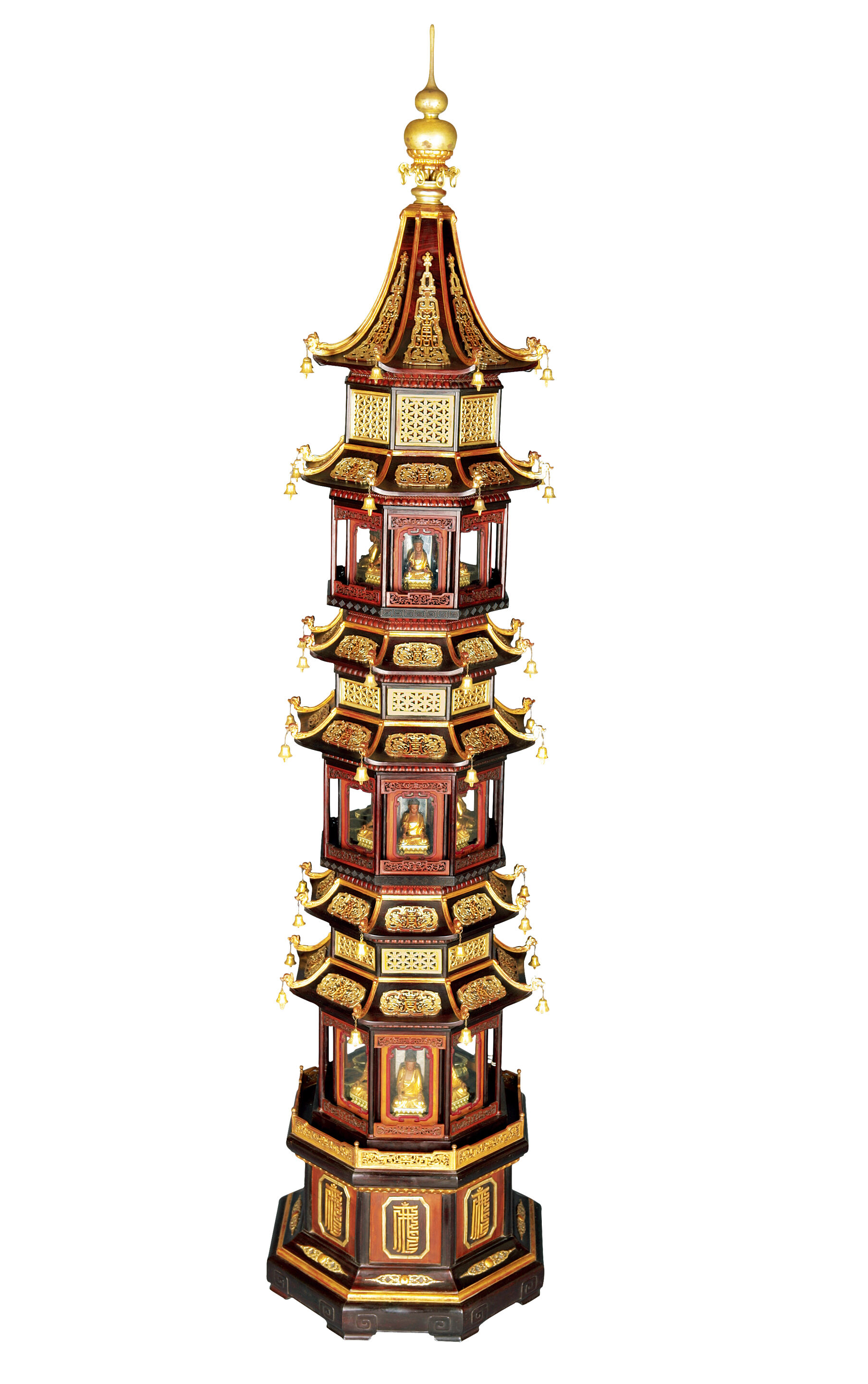 塔虽然是外来建筑，但在紫禁城中绽放光芒，攀到了另一个高度