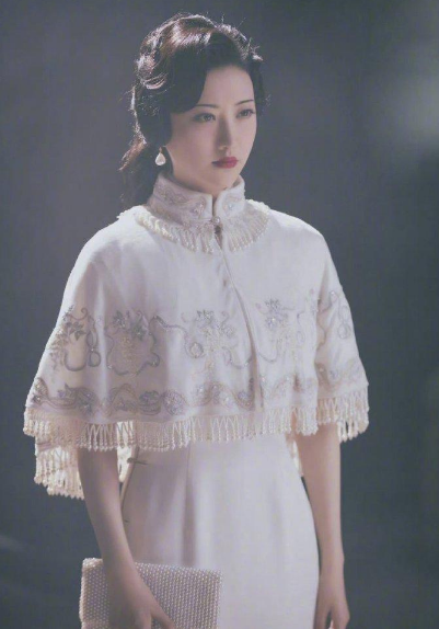 Jing Tian because " Si Teng " conflagration jumps litre of a gleam of, of backside " great mind " show magic power eventually