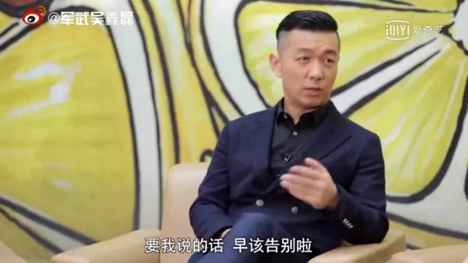 他是被绑匪看上的男人，明明是绑架，却被一日