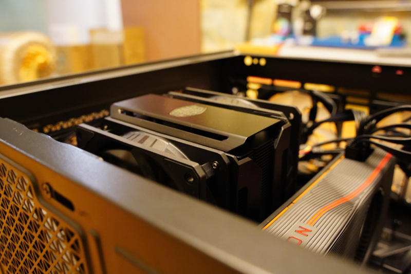 酷冷到爆！i5 10400F小钢炮平台安装实战