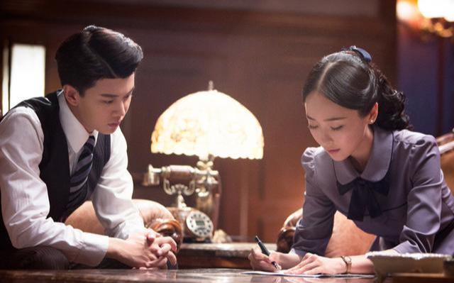 任嘉伦向李曼炫娃：要不要抱一抱？李曼七字回