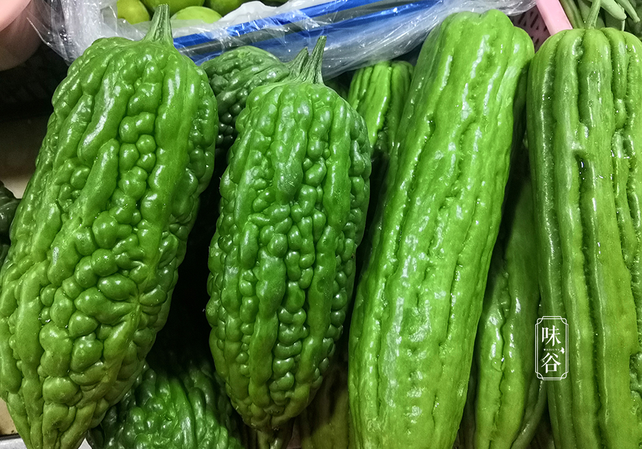 買苦瓜該怎麼挑？ 老菜農教你3招，苦瓜轉身變“甜瓜”，別買錯了