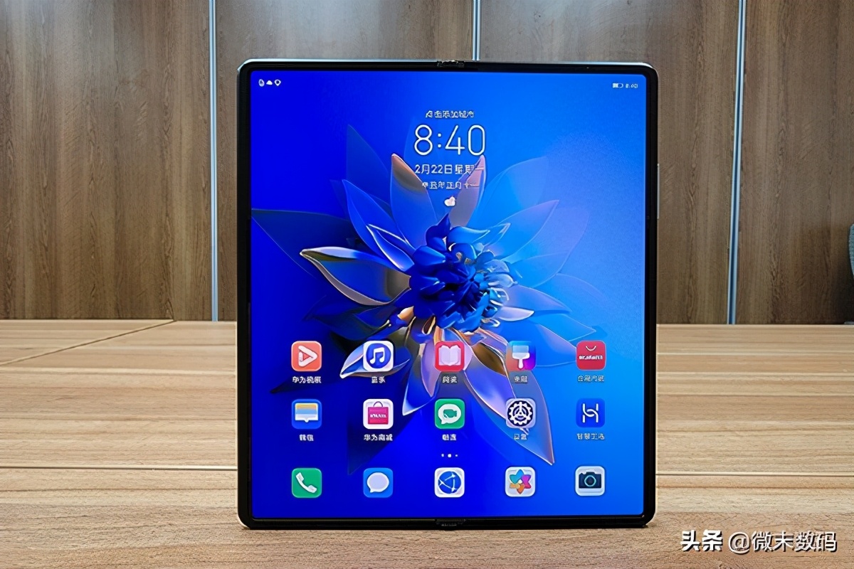 华为Mate X2正式发布，屏幕依旧是一个小遗憾
