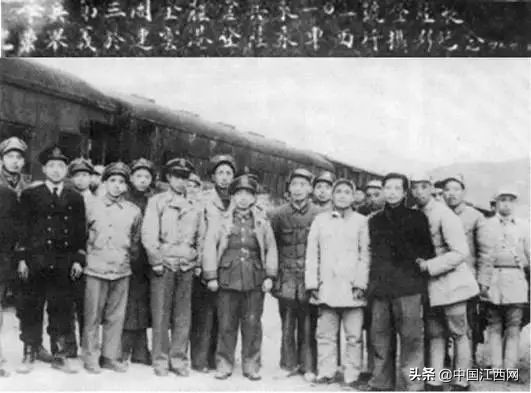 离蒋介石最近的一对“伪装者”，是他亲自面试录取的