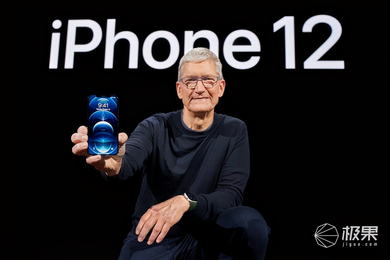 iPhone12四款新机发布！全球最轻5G手机，5499元起