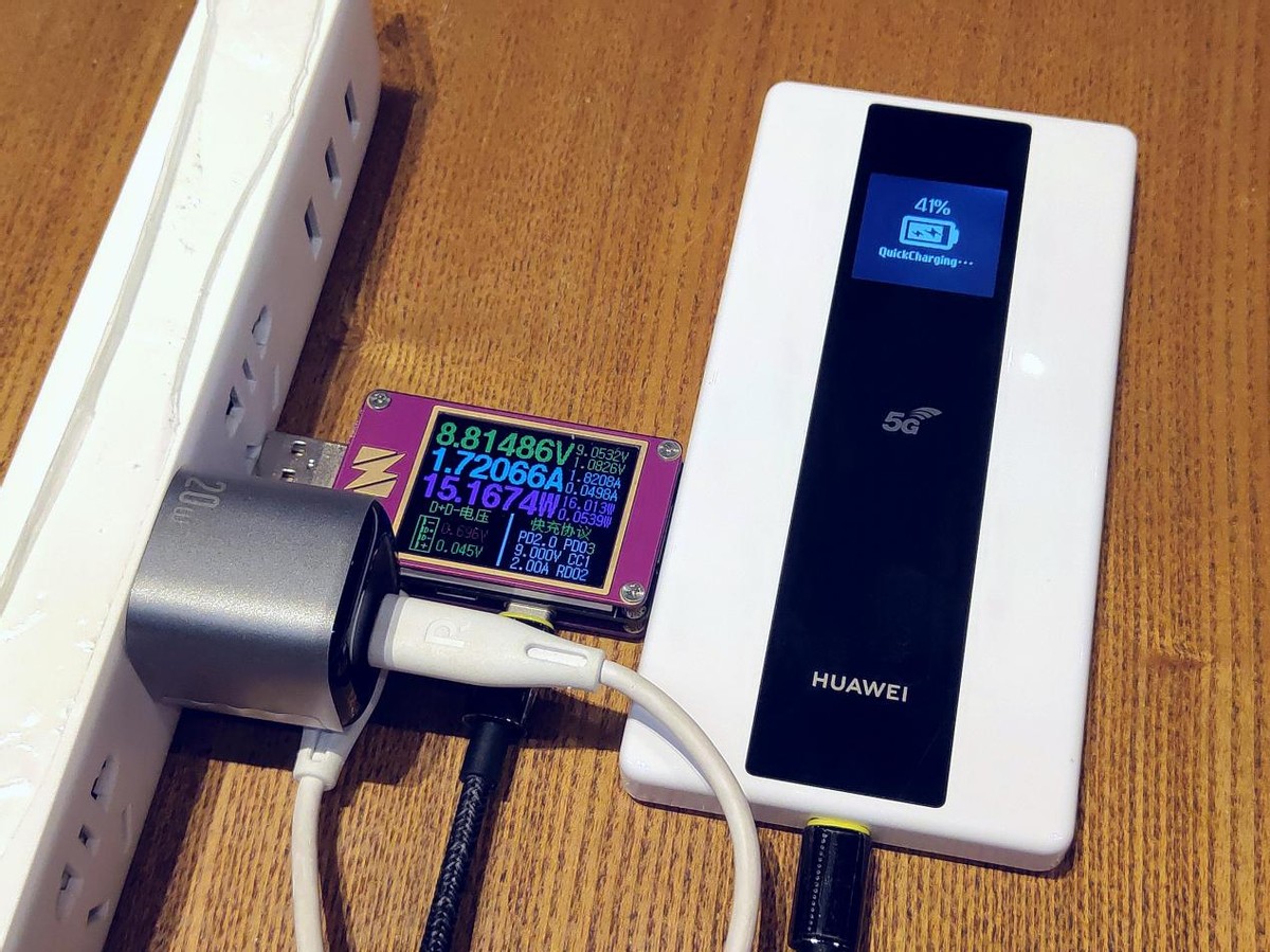 作为iPhone12过来人，我给iPhone13的伙伴推荐充电套装