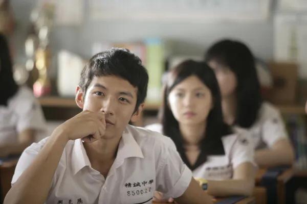 这6位明星的“花样作死”，太无底线，是事业大好转衰的罪魁祸首