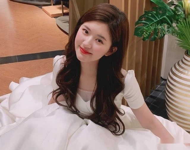 2020十大最热明星，谭松韵辣目洋子上榜，谁是你心中的第一？