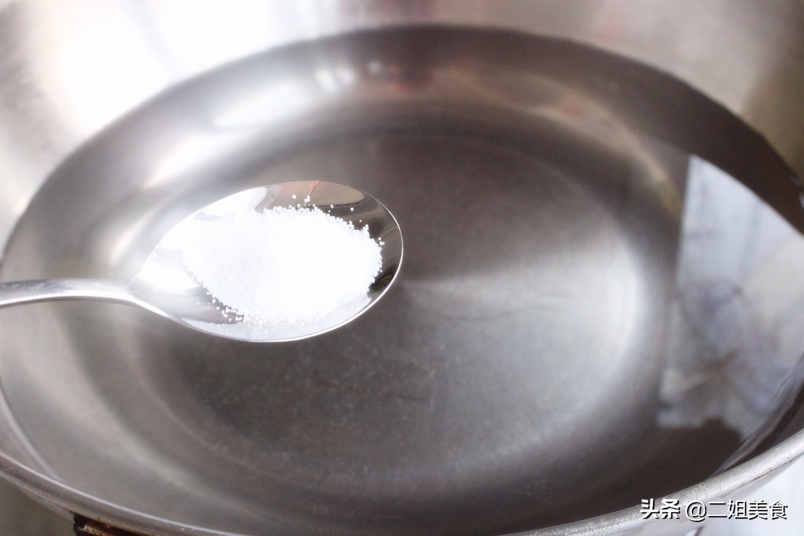 蒸红薯，牢记别直接上锅蒸了，多做2步，红薯香甜鲜嫩，真好吃