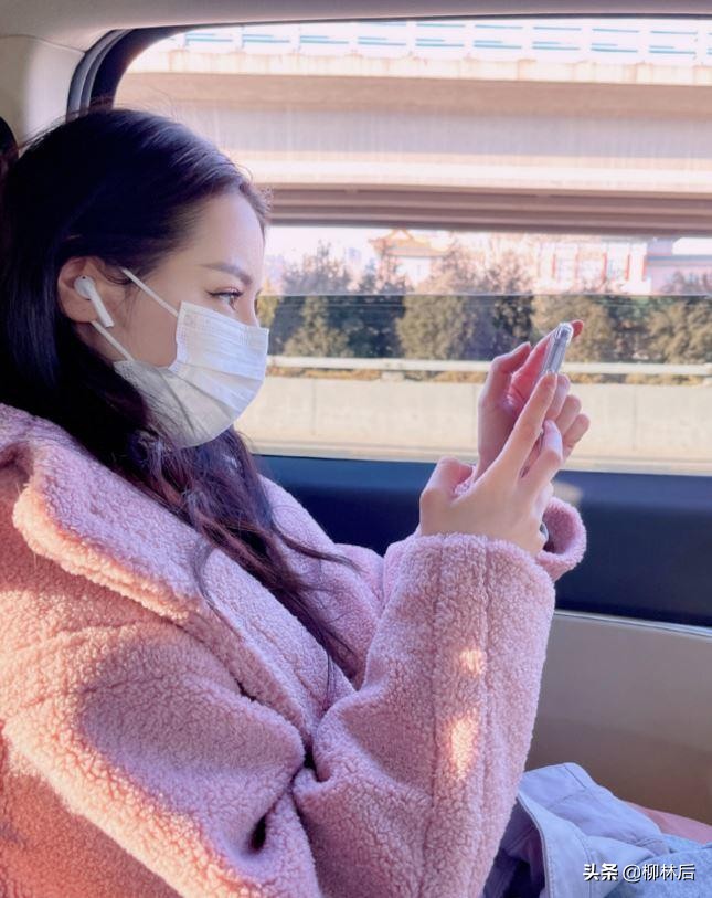 Dilireba is handed in pat oneself, 4 months first time