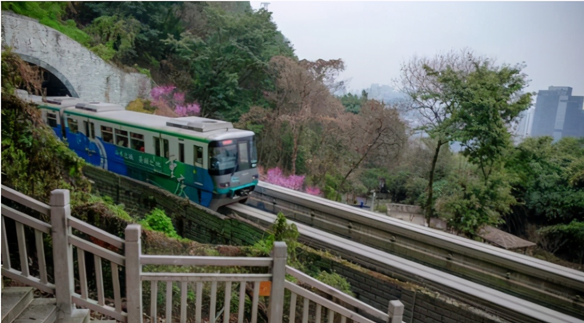 重庆旅游打卡地攻略