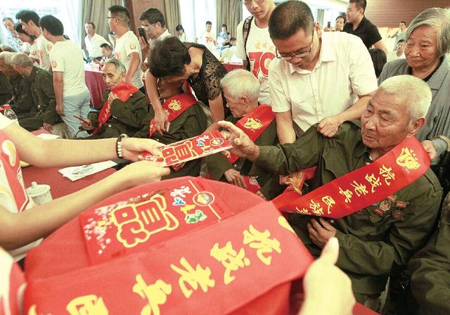 “曼德拉效應”越發明顯，咱被集體篡改記憶？還是因為平行宇宙？