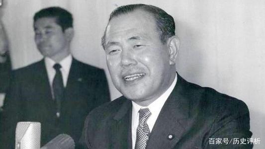 1972年对日索赔，毛主席神来之笔：放弃赔款，不得不说毛主席高明