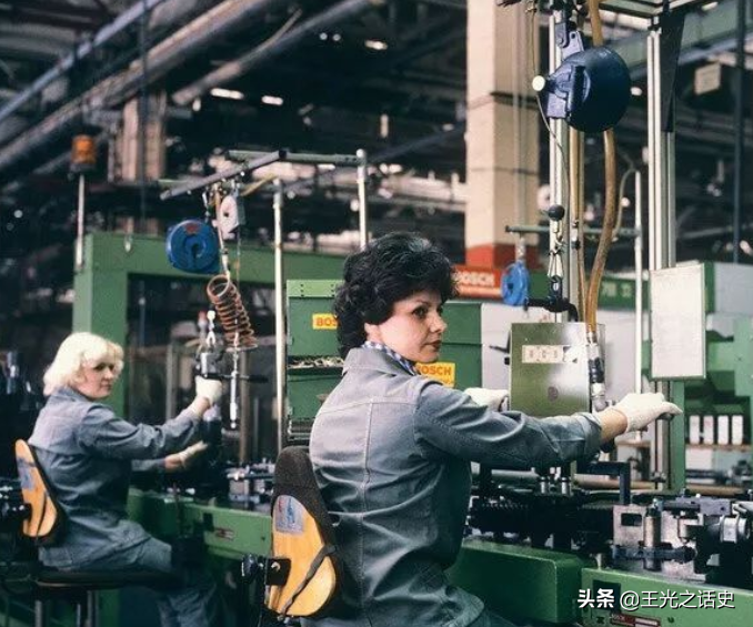 為什麼說俄羅斯最大的敵人不是美國，而是寡頭？