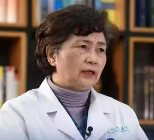 如果全民都不追星了，说明这个国家的国民素质