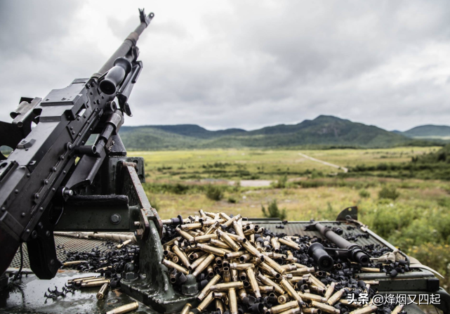 战场上一挺机枪打完1000发子弹需要多久？别被电