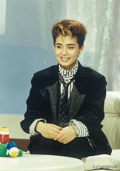 天海祐希 大地真央 黑木瞳 檀丽 盘点高人气的宝冢歌剧团og 资讯咖