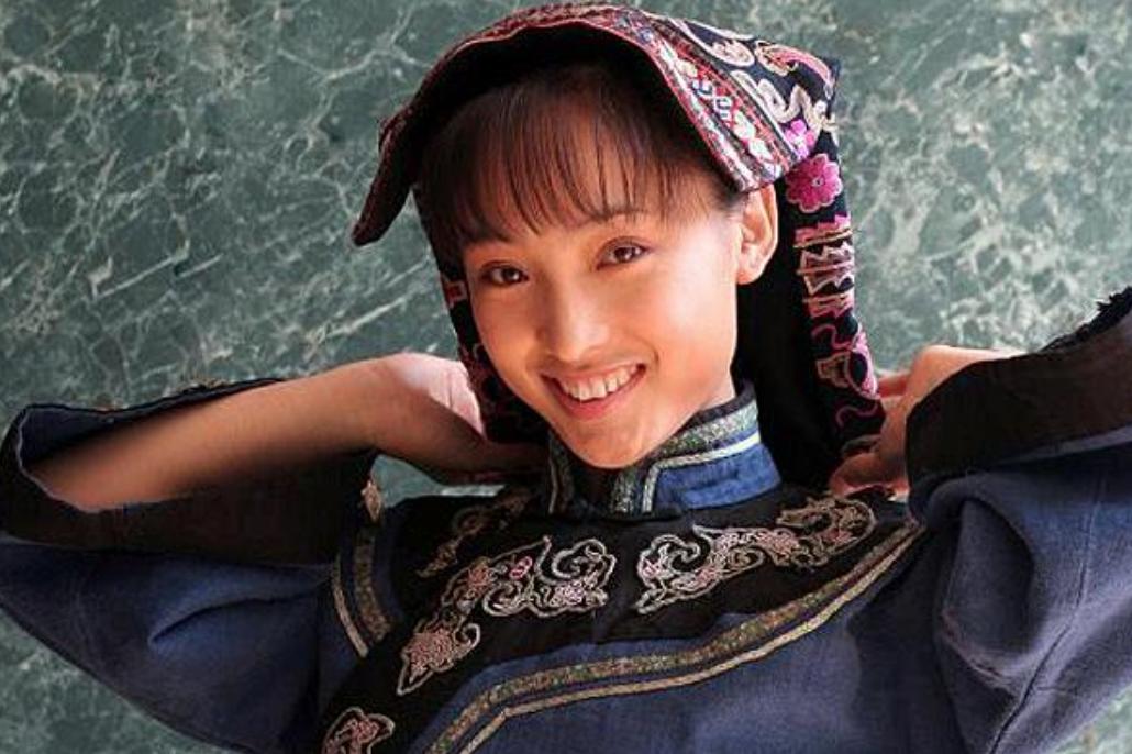 白静：本该前途无量，却落得这下场，三刀死在了丈夫的面前